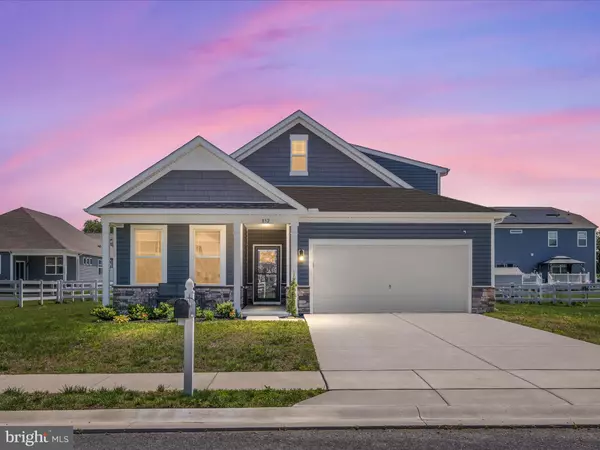 832 RED MAPLE RD, Smyrna, DE 19977