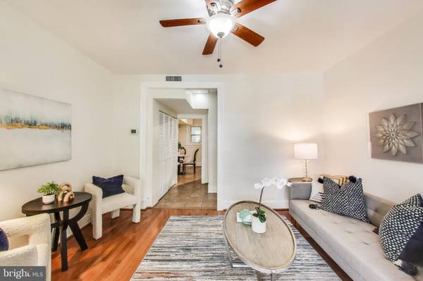 Washington, DC 20002,1841 L ST NE