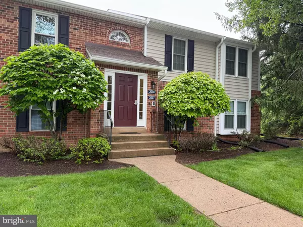 2007 WINDFIELD CT #2007, Glen Mills, PA 19342
