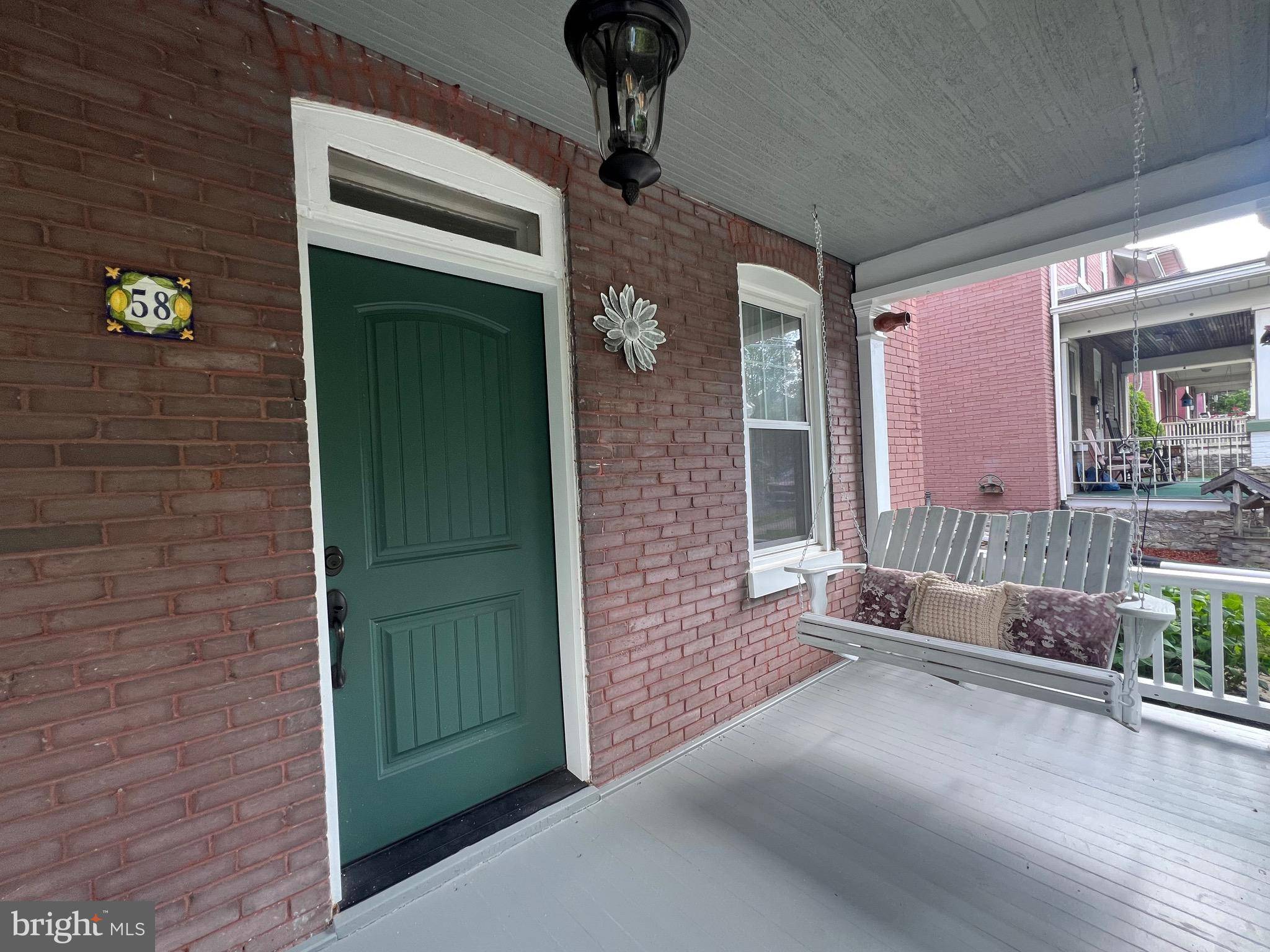 Hershey, PA 17033,58 E AREBA AVE