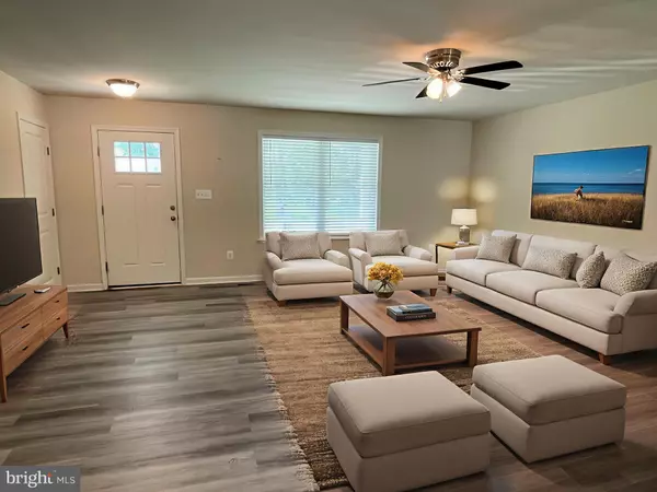 Colonial Beach, VA 22443,94 OAK LN