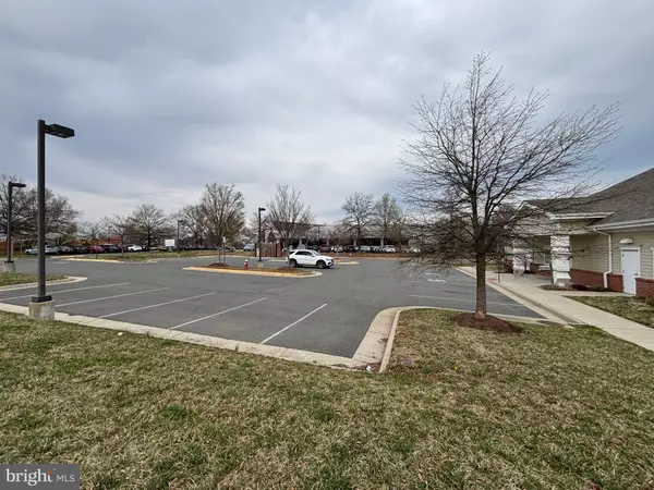 Chantilly, VA 20151,4150 PLEASANT VALLEY RD