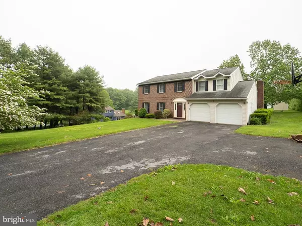 Robesonia, PA 19551,311 MOUNTAIN AVE
