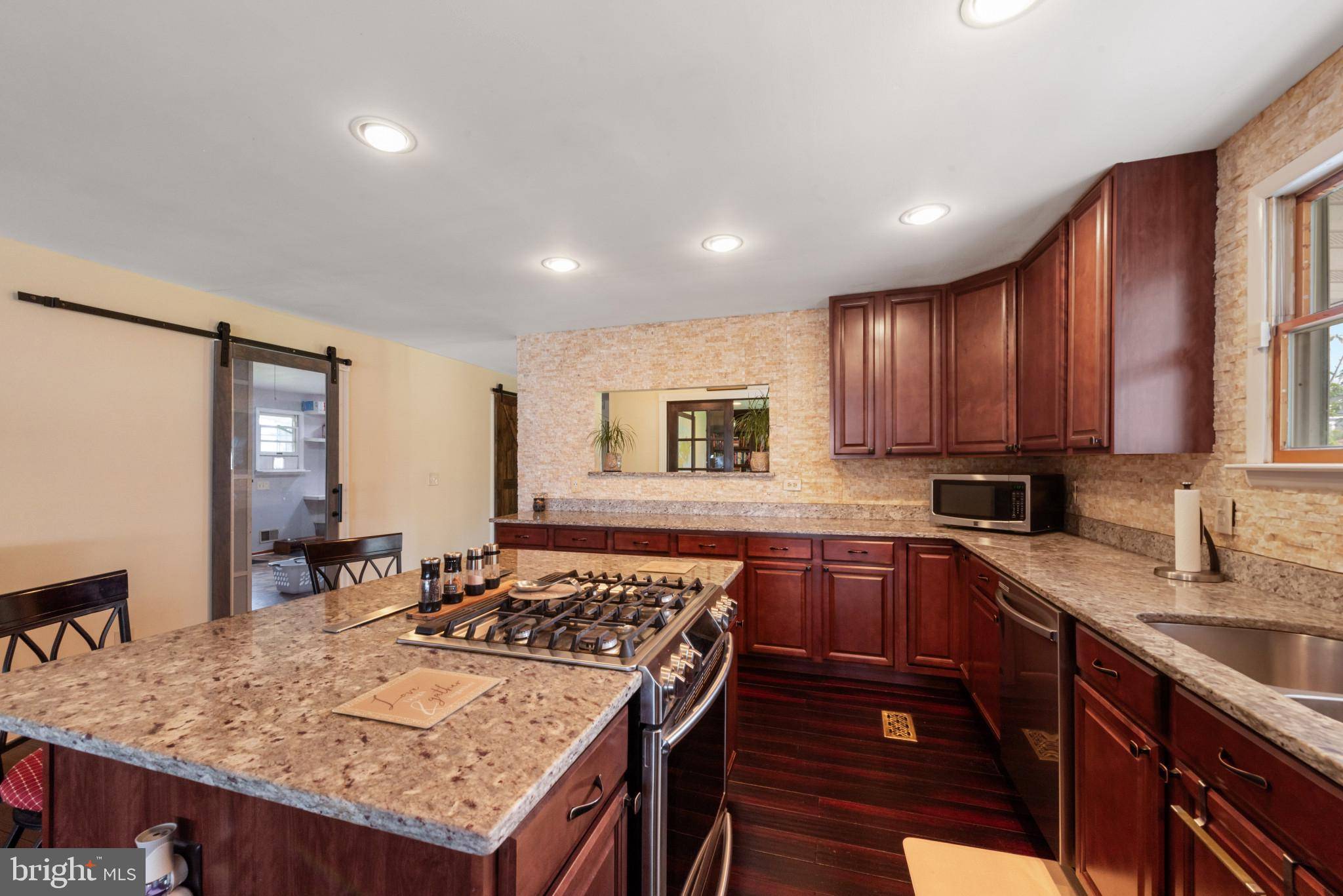 Baltimore, MD 21221,520 RIVERSIDE DR