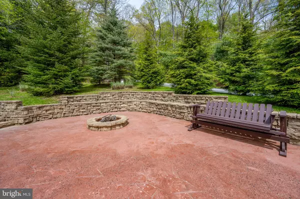 Swanton, MD 21561,201 DEER RUN LN