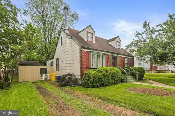 Linthicum Heights, MD 21090,29 COLONIAL DR