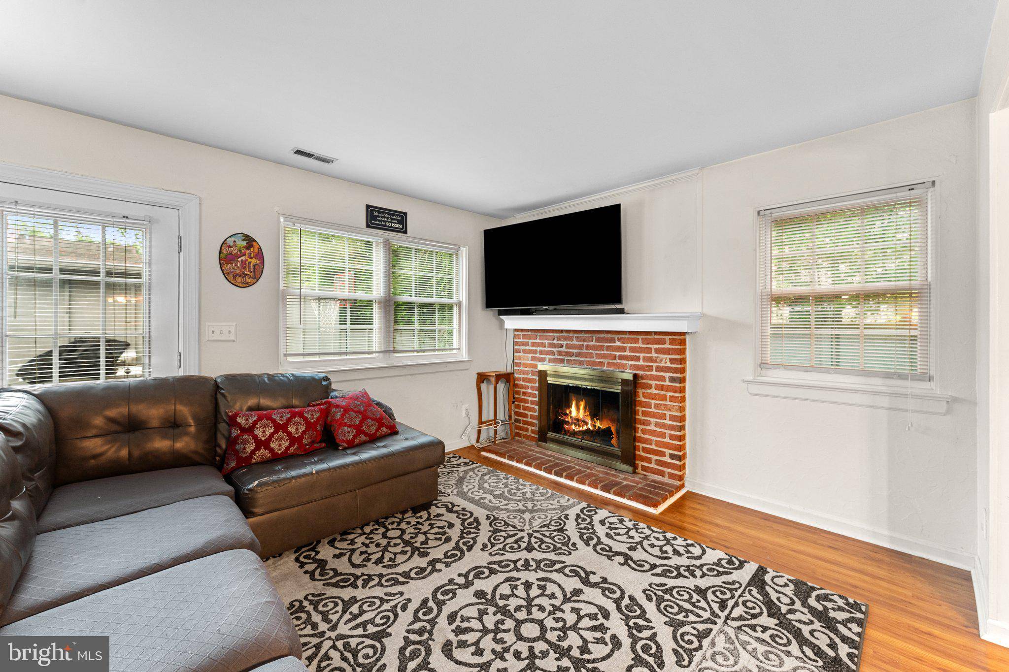 Charlottesville, VA 22901,133 WOODLAKE DR