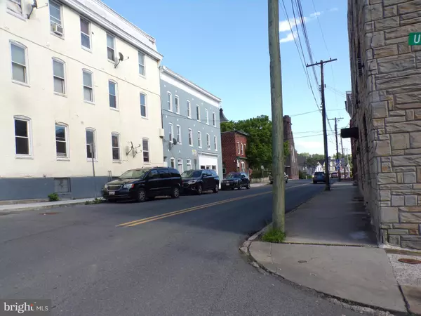 Cumberland, MD 21502,217-219 UNION ST