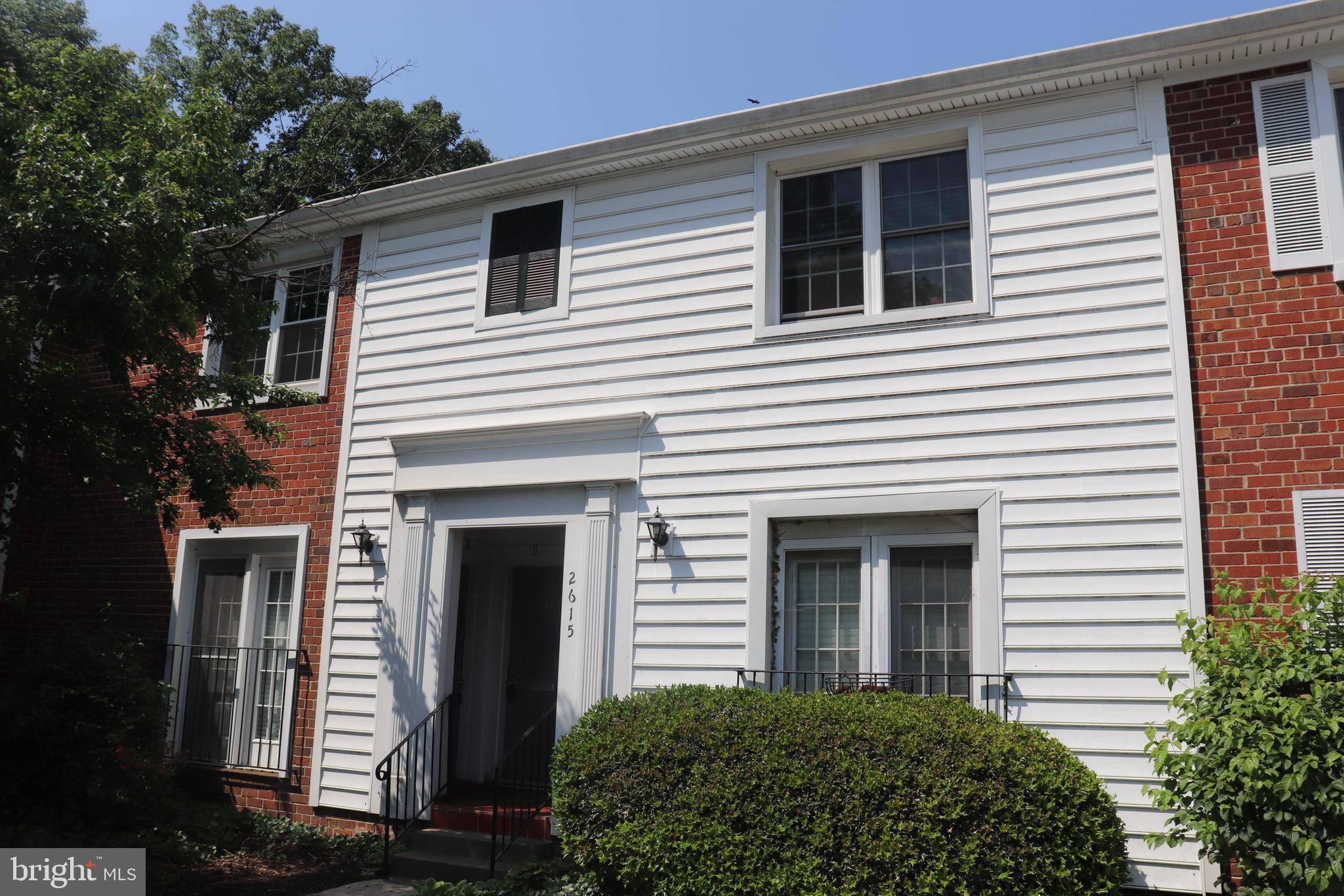 2615 S WALTER REED DR S #B, Arlington, VA 22206