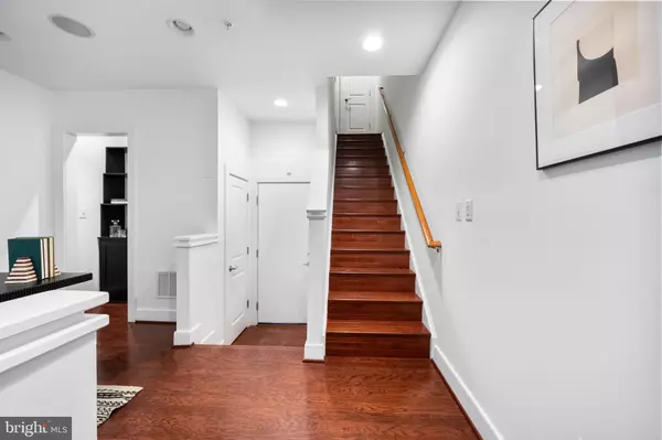 Hyattsville, MD 20781,5711 45TH AVE