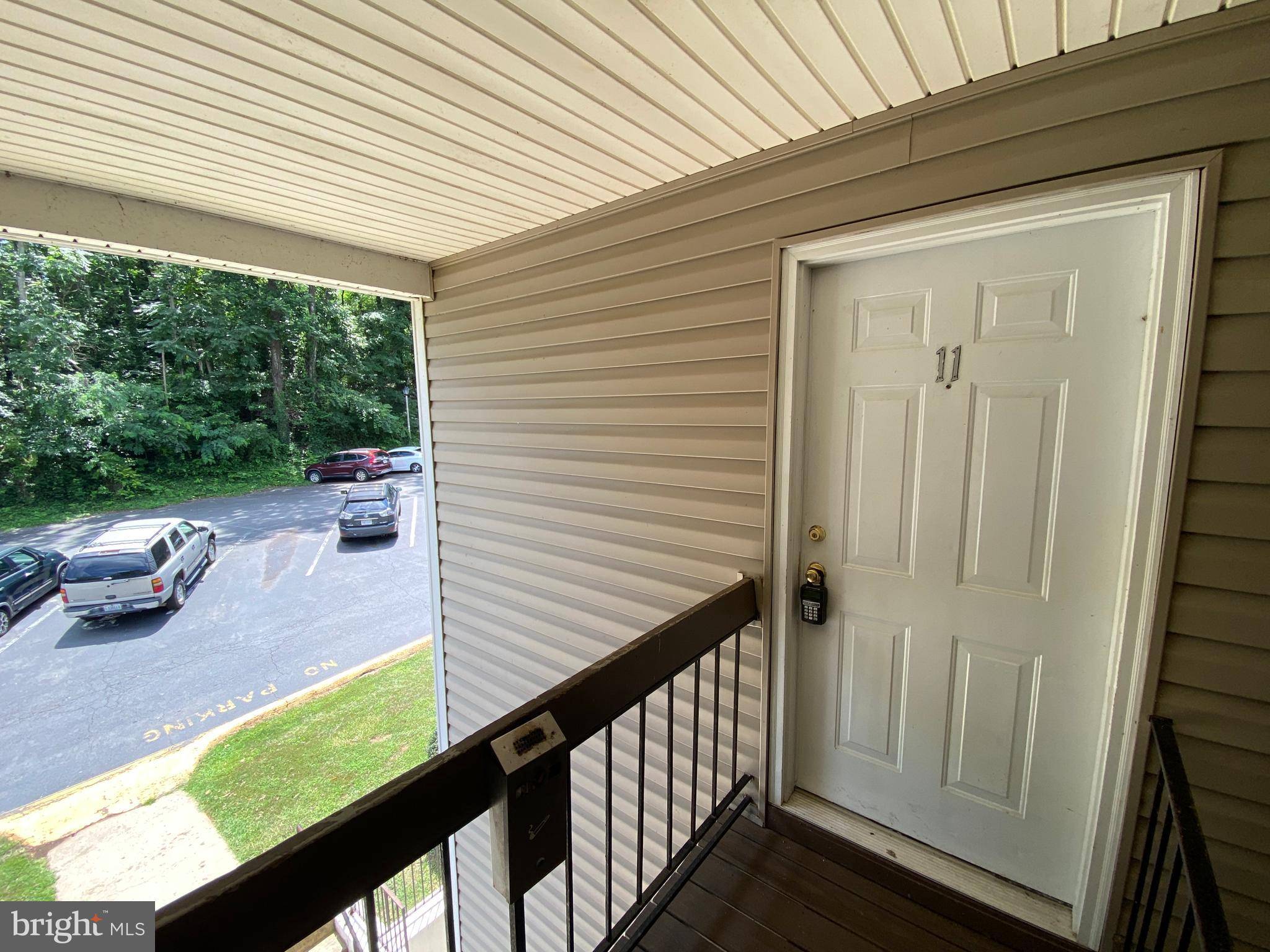 Orange, VA 22960,111 BERRY ST #11
