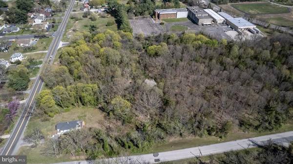 Vineland, NJ 08360,785 E OAK RD