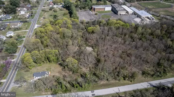 Vineland, NJ 08360,785 E OAK RD