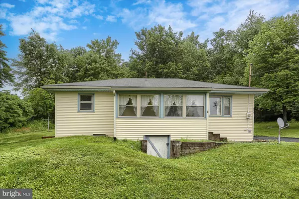 835 GERMANY RIDGE RD, Elliottsburg, PA 17024