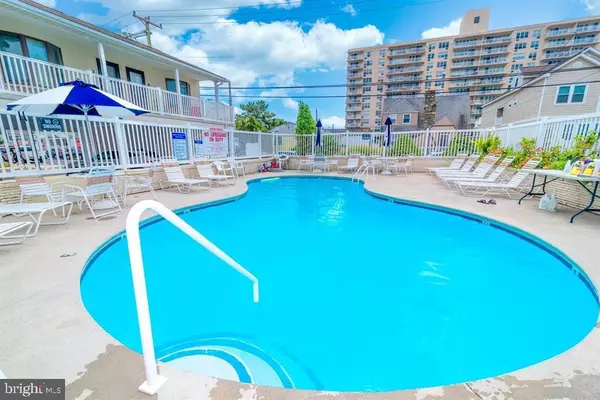 Margate City, NJ 08402,9415--19 PACIFIC AVE #43