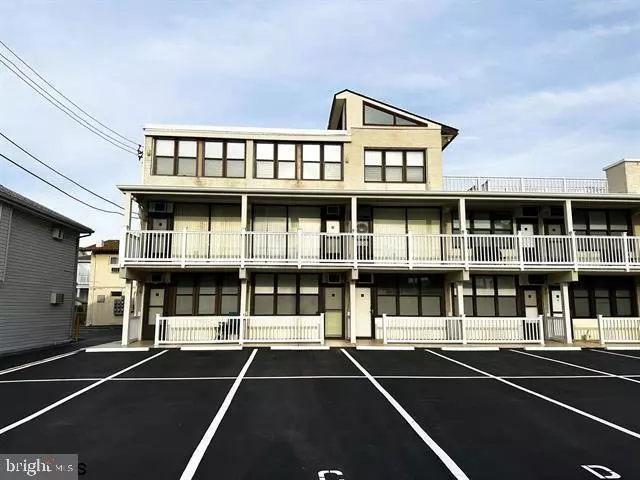 Margate City, NJ 08402,9415--19 PACIFIC AVE #43