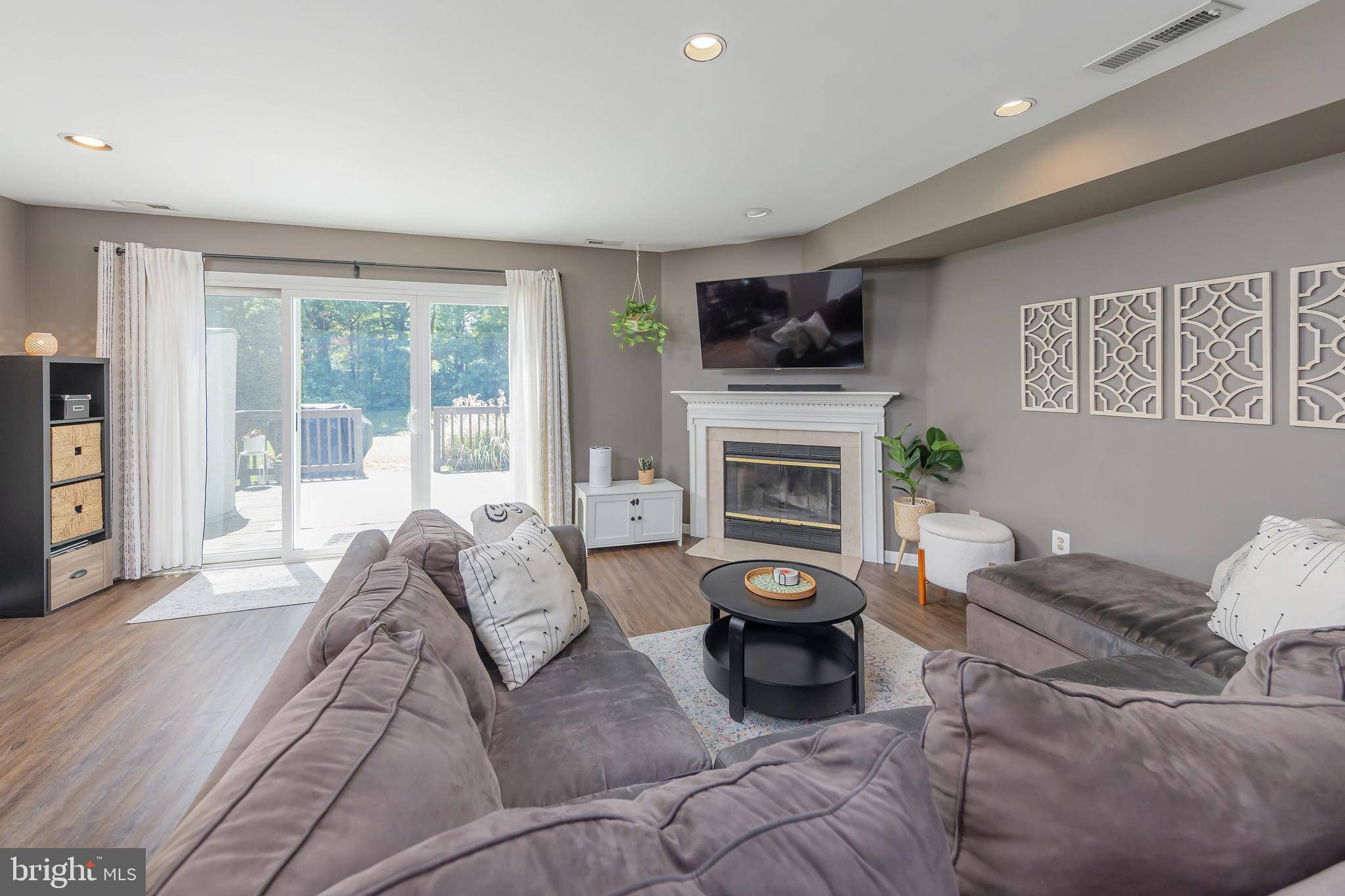 Thorofare, NJ 08086,130 BRENT CT