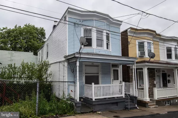 Pottsville, PA 17901,331 E ARCH ST