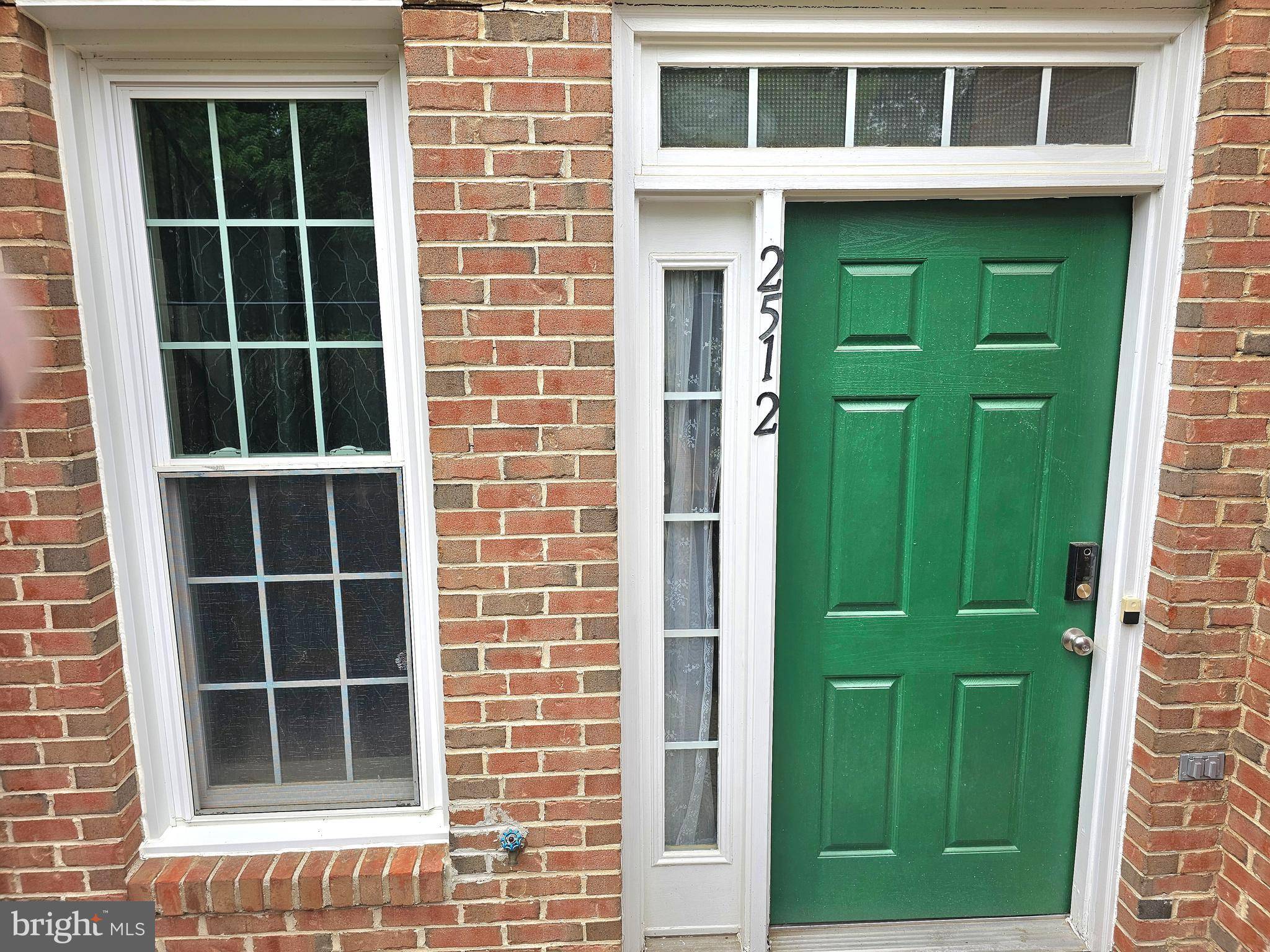 2512 WILLOW LEAF CT #2512, Odenton, MD 21113