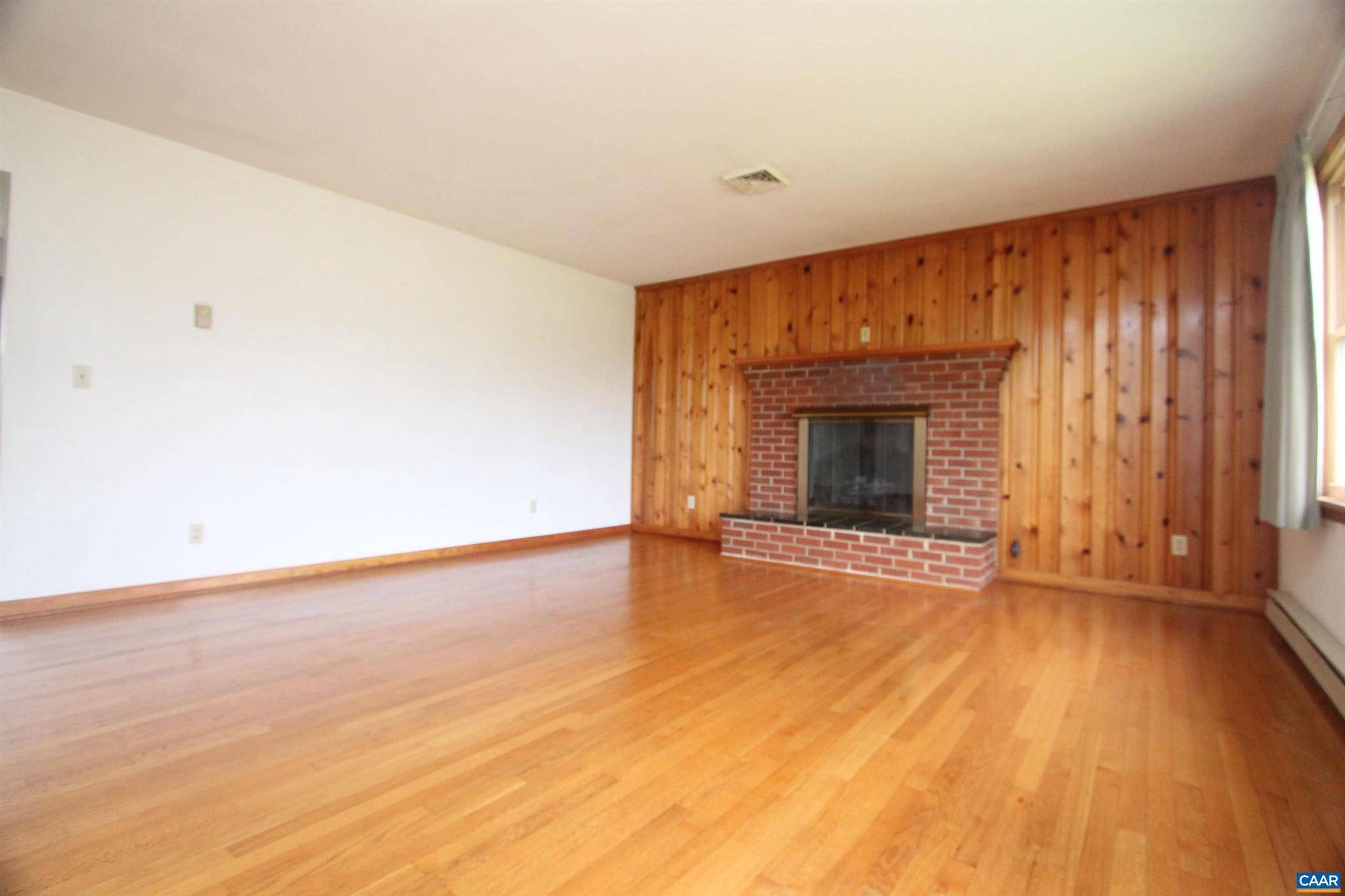 Crozet, VA 22932,5649 PARK RD