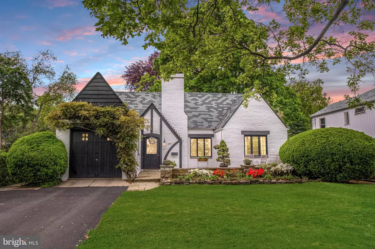 State College, PA 16803,439 W PARK AVE