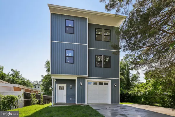 Bowie, MD 20720,8906 CHESTNUT AVE