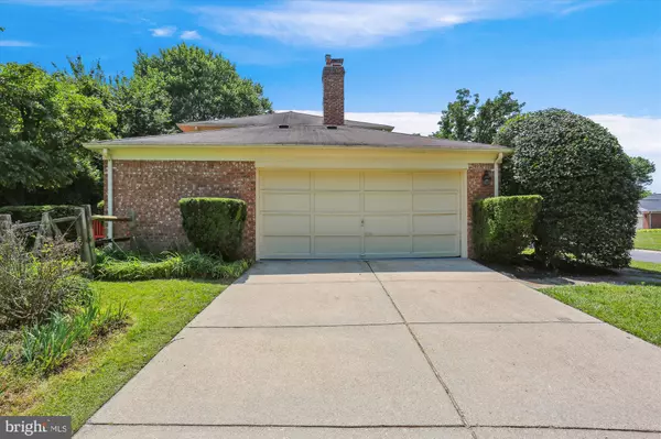 Potomac, MD 20854,9100 HUNTING HORN LN