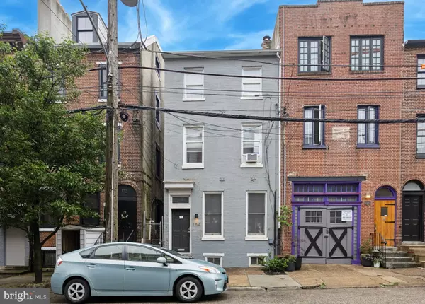 104 FAIRMOUNT AVE, Philadelphia, PA 19123
