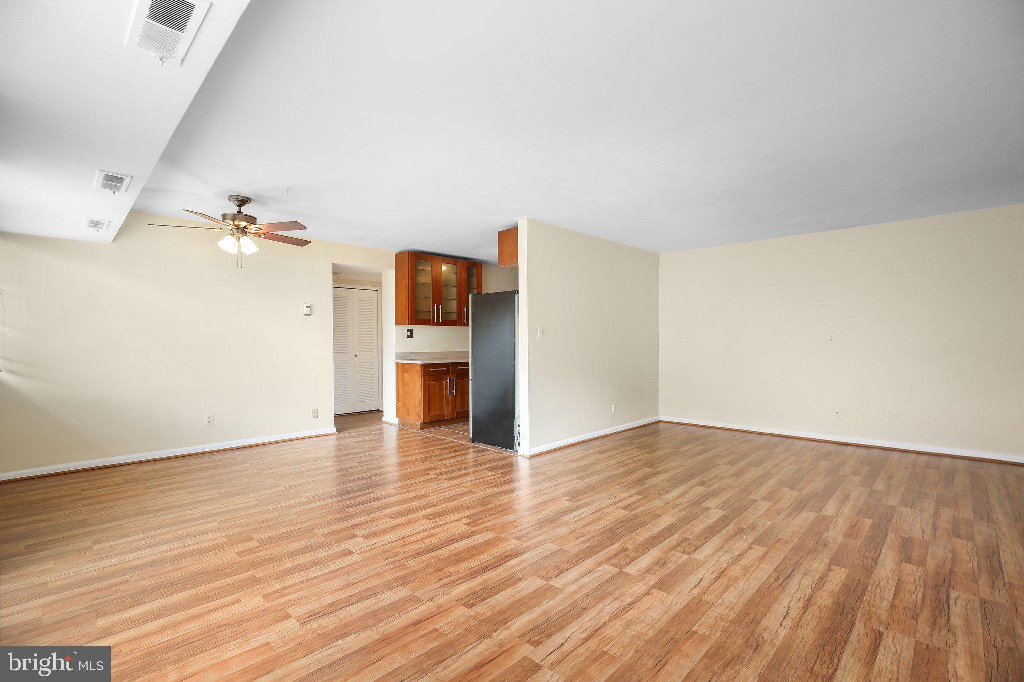 Alexandria, VA 22312,401 N ARMISTEAD ST #309