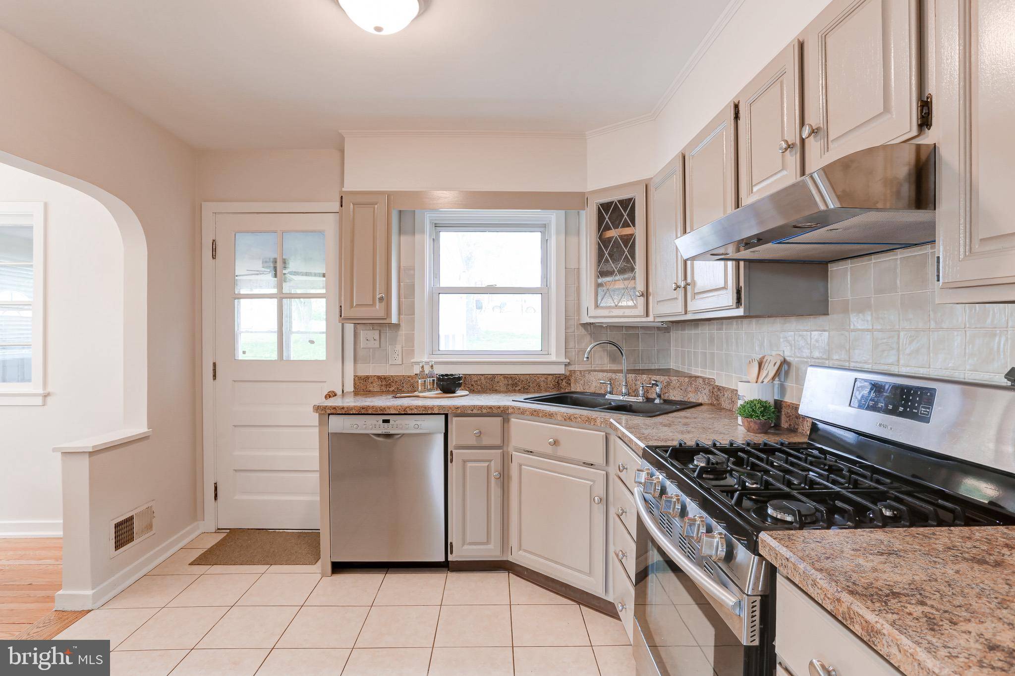 Harrisburg, PA 17109,3208 PENBROOK AVE