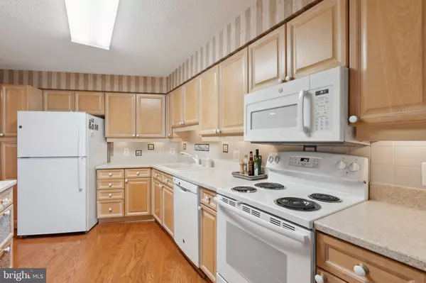 Leesburg, VA 20176,19385 CYPRESS RIDGE TER #814