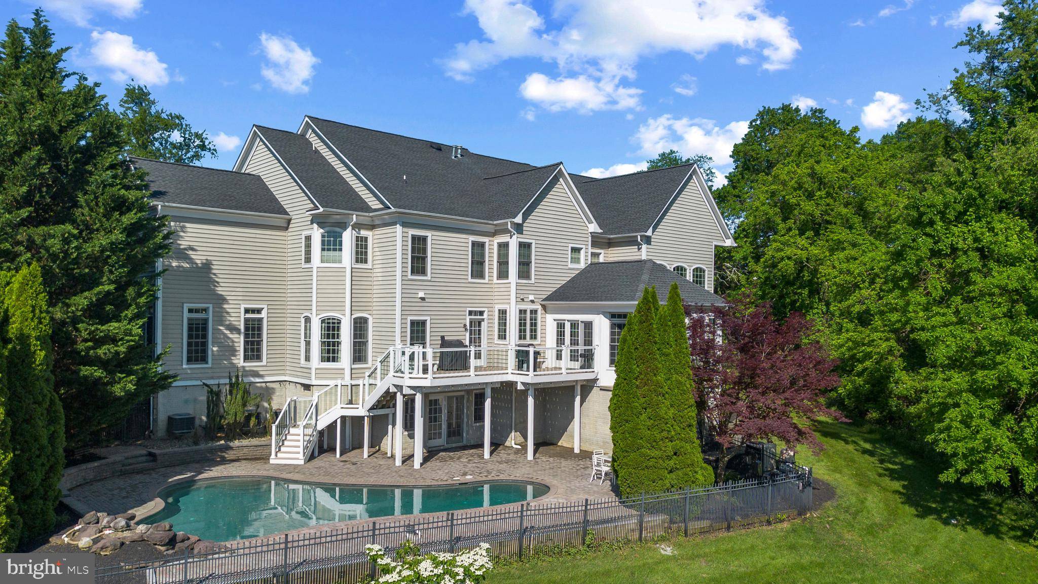Sandy Spring, MD 20860,17621 AUBURN VILLAGE DR