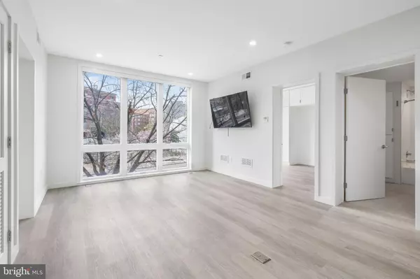 Washington, DC 20010,3709 NEW HAMPSHIRE AVE NW #204