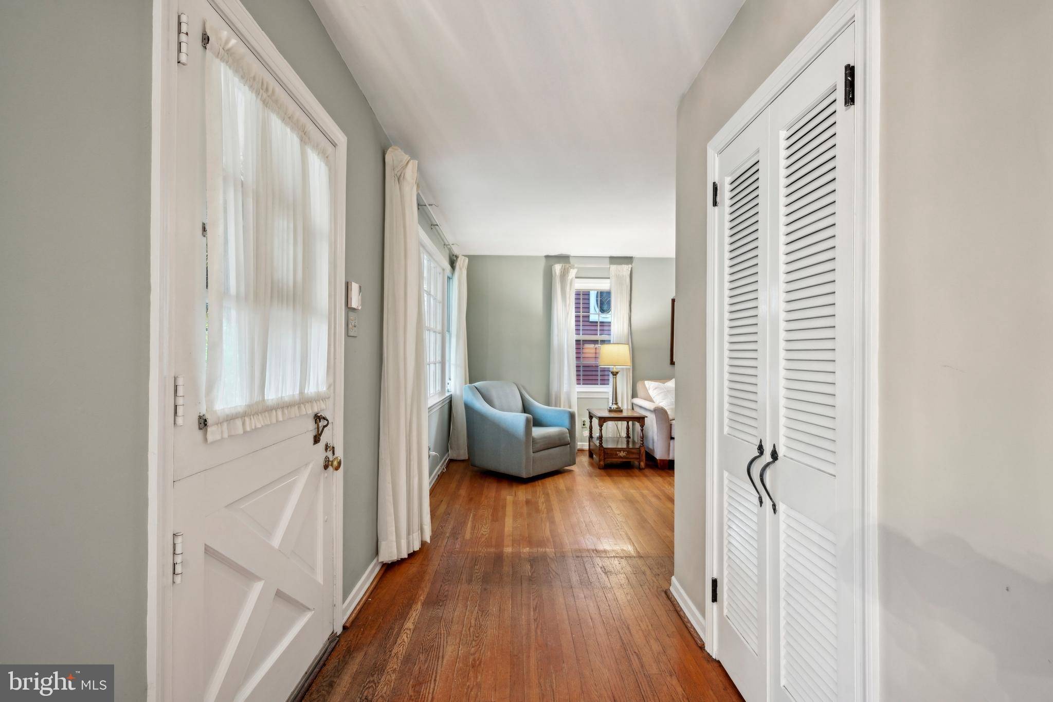 Collingswood, NJ 08108,824 COLFORD AVE