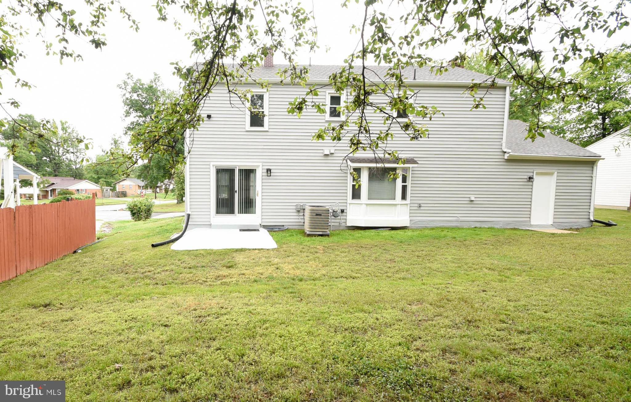 Lanham, MD 20706,8514 MAGNOLIA DR