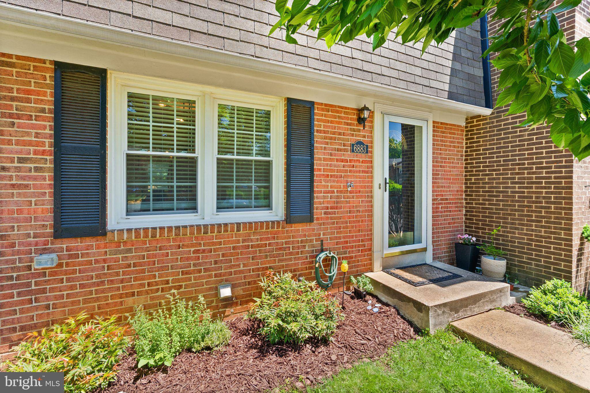 Springfield, VA 22153,6883 BRIAN MICHAEL CT