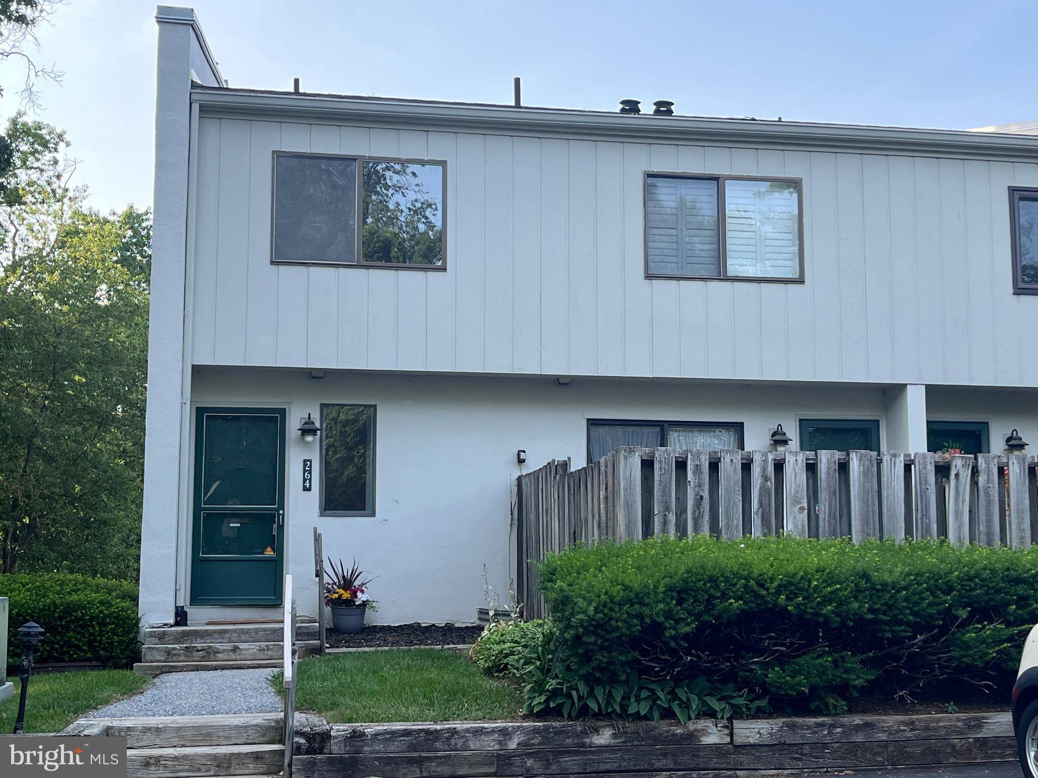 264 SUMMIT HOUSE #264, West Chester, PA 19382