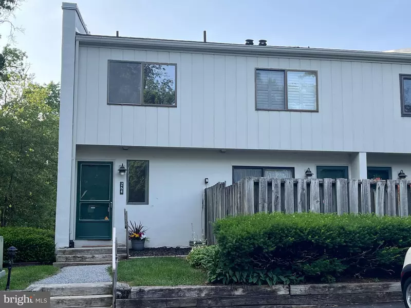 264 SUMMIT HOUSE #264, West Chester, PA 19382