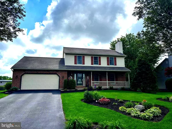 25 CLOVER LN, Palmyra, PA 17078
