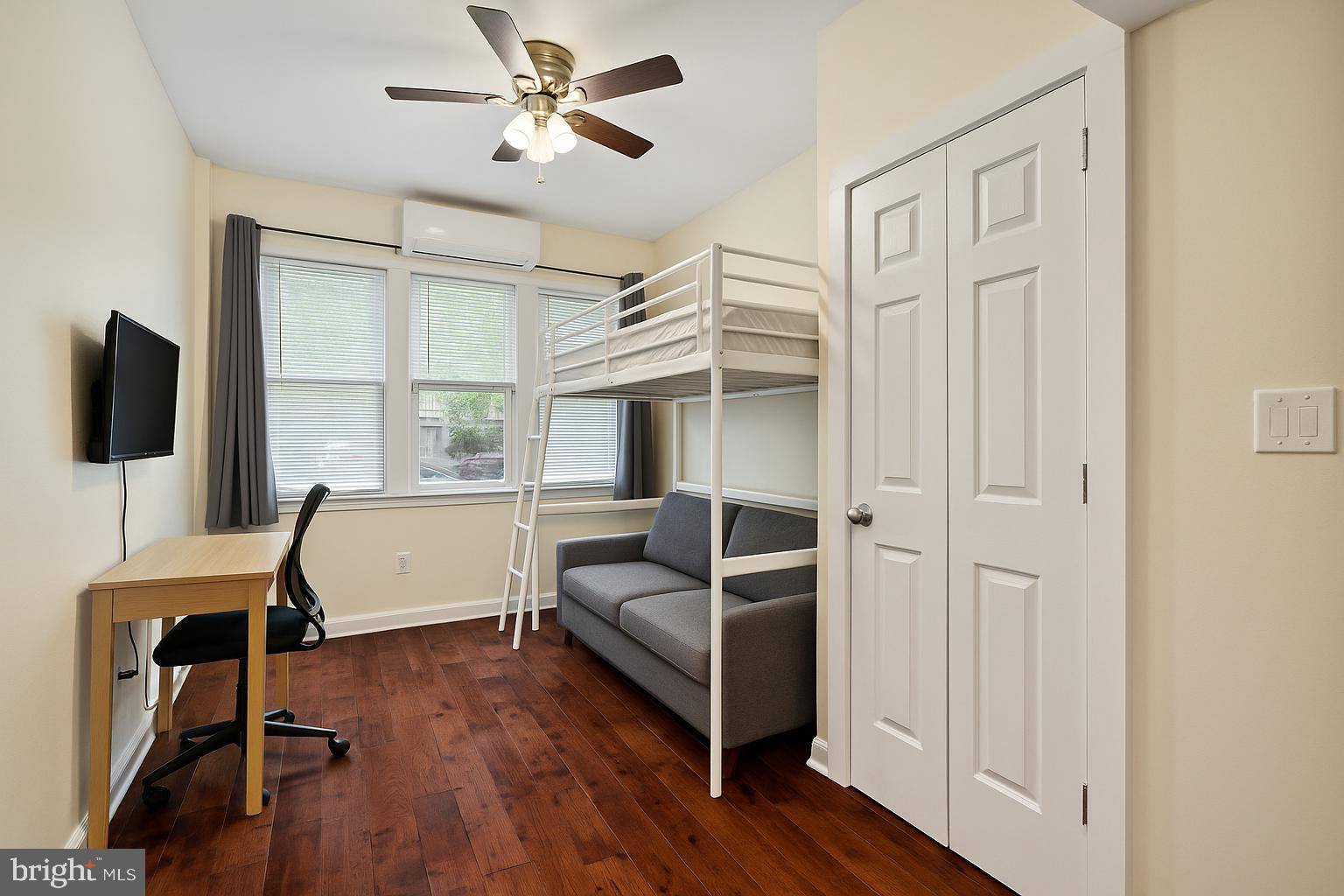 Philadelphia, PA 19139,4633 WALNUT ST #UNIT B