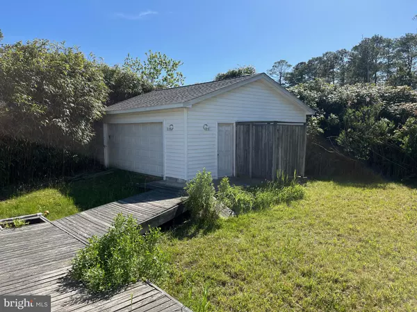 Scotland, MD 20687,15363 HOLLY DR