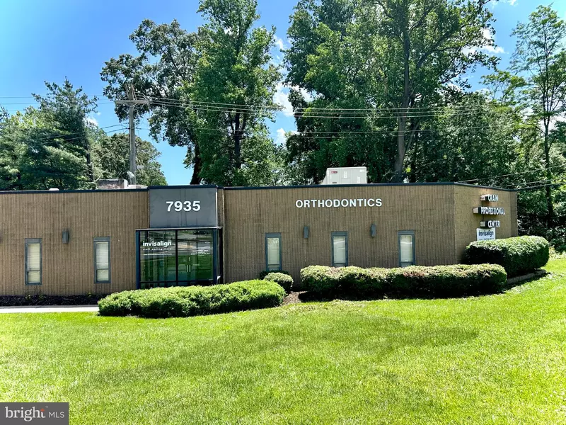 7935 CRAIN HWY S, Glen Burnie, MD 21061