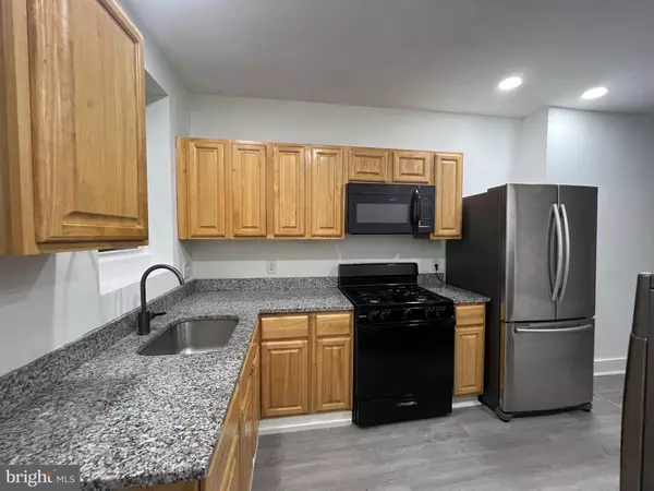 Baltimore, MD 21218,430 WHITRIDGE AVE