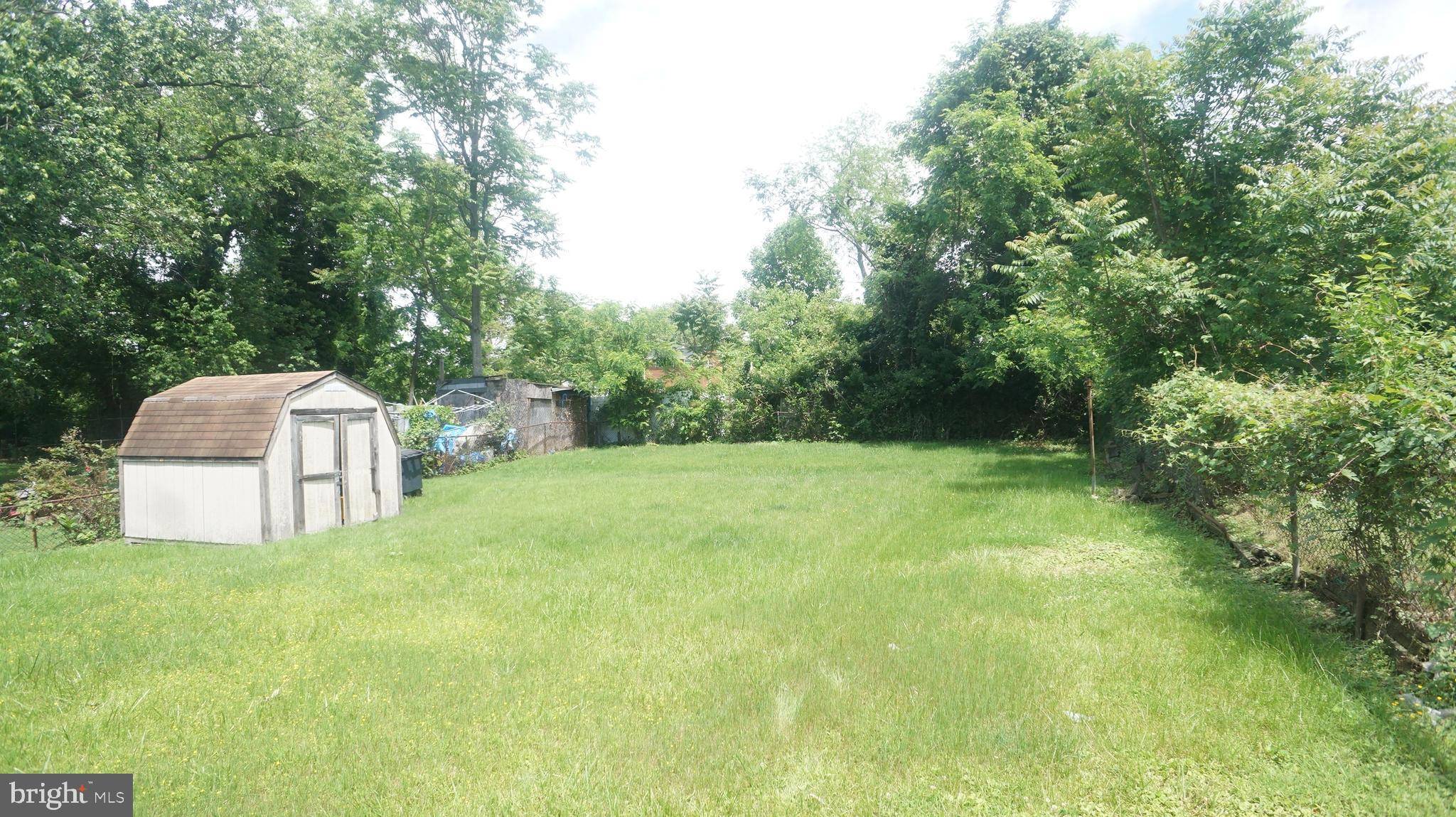 Capitol Heights, MD 20743,404 ZELMA AVE