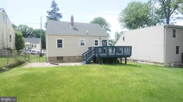 Capitol Heights, MD 20743,404 ZELMA AVE
