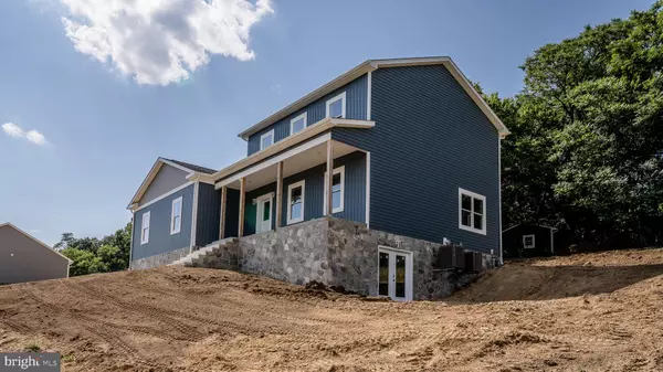 Martinsburg, WV 25405,645 SLONAKER LN