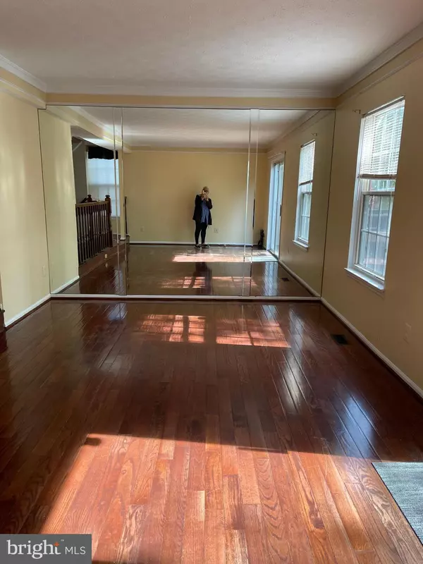 Alexandria, VA 22310,6009 GOLDENROD CT