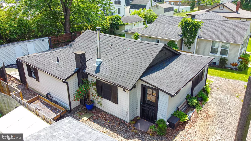 4717 FREDERICK AVE, Shady Side, MD 20764