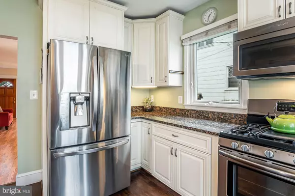 Elkridge, MD 21075,7356 MONTGOMERY RD