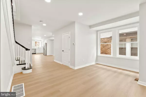 Philadelphia, PA 19126,1510 68TH AVE